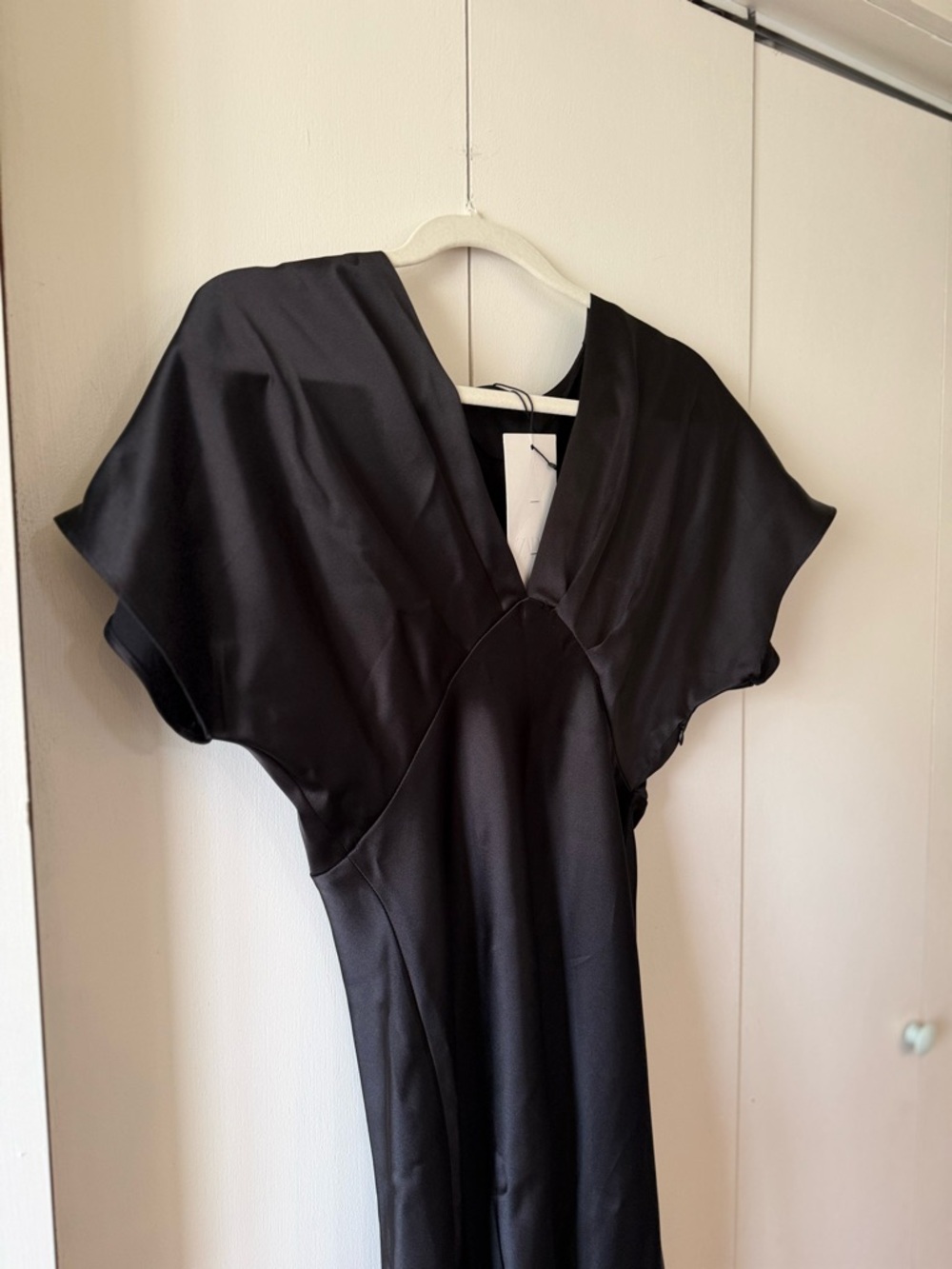 NEW Zara Black Satin Effect V-Neck Midi Slip Dress Size M Puff sleeves - Picture 8 of 13